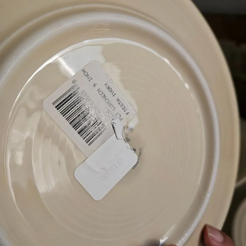 Fiesta yellow ivory P86 luncheon plate, 2 pcs